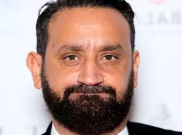 "Ça va pas vous !" Cyril Hanouna choqué par une demande intrigante de Guillaume Genton... Le célèbre animateur de TPMP perd complètement son sang-froid !