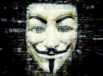 Guerre en Ukraine : Anonymous prend position et déclare la "cyber-guerre" à la Russie