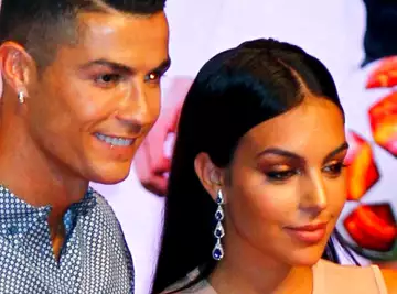Cristiano Ronaldo est aux anges : la star du football a annoncé que sa petite amie Georgina Rodriguez attendait des jumeaux !
