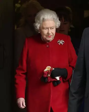 Nouveau malheur pour Elizabeth II : après son hospitalisation, elle sera remplacée par un président !
