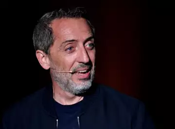 Raphaël Elmaleh : le fils de Gad Elmaleh et Charlotte Casiraghi spolié de son héritage !
