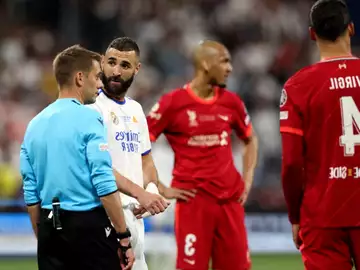 Karim Benzema responsable des "débordements sauvages" au Stade de France ? Pascal Praud écrase le joueur du Real Madrid et fait une observation lunaire