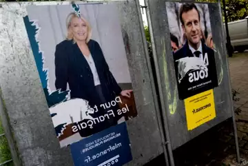 Si les animaux des hommes politiques pouvaient parler, que diraient-ils de Le Pen et de Macron ?
