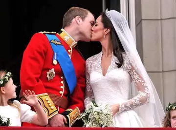 La famille royale sous la loupe : le mariage de Kate Middleton et du prince William