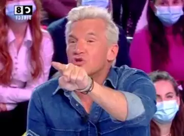 "Je me suis fait opérer pour lui" : C'est la chirurgie esthétique qu'a subie Benjamin Castaldi à cause des moqueries de Cyril Hanuna dans TPMP !