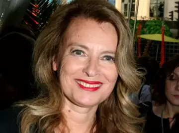 Valérie Trierweiler trompée par François Hollande, cette promesse folle sur le loyer de son ex, tenue par le président !