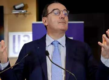 Après l'affaire de la culotte : Jean Castex est contacté par l'actrice porno Nikita Bellucci !