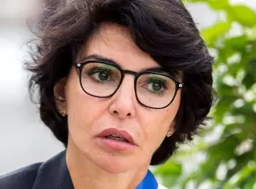 Rachida Dati tire la sonnette d'alarme contre Anne Hidalgo : "20.000 voix à la présidentielle, ça fait mal", la séance est suspendue !