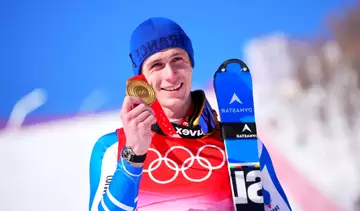 Clément Noël champion olympique : le skieur est en couple avec Julia depuis plusieurs années.