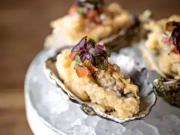 Recette pour les fêtes : huîtres en tempura du Tzantza