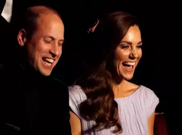 Prince William : il fait cette petite gâterie à Kate quand les enfants sont au lit !