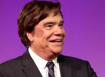 "Quand on est le fils de Bernard Tapie ..." ... : Cette question, restée sans réponse après la mort de l'homme d'affaires, ...