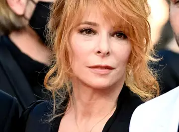 Guerre en Ukraine : le choix difficile de la chanteuse française Mylène Farmer