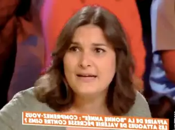 "Elle s'est voilée de la tête aux pieds, la couscoussière...". Un invité de TPMP attaque Diam's et provoque un tollé sur Twitter