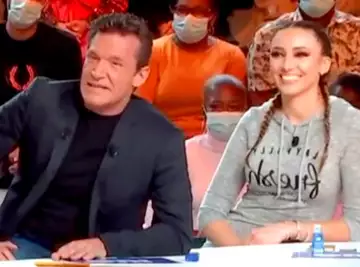 "C'est vrai que c'est pas ouf...". Benjamin Castaldi nackt in TPMP... Élie Semoun nicht wirklich angetan!