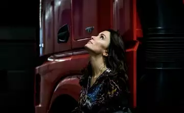 Jenifer : Un de ses ex-petits amis les plus célèbres révèle dans une interview qu'il a eu une relation avec un homme dans une discothèque...