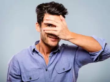 C'est le signe le plus timide du zodiaque... Il ne fera jamais le premier pas !