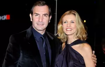 Jean Dujardin et Alexandra Lamy en couple secret : un célèbre présentateur de télévision fait une boulette géante !