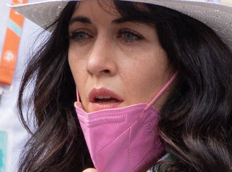 Nolwenn Leroy : troublée et au bord des larmes lorsqu'elle parle du chanteur Christophe