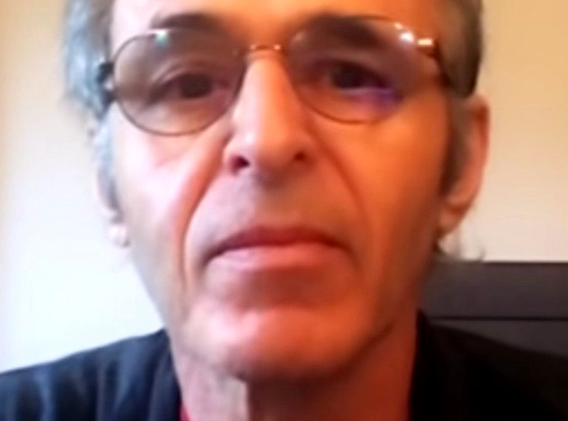 Jean-Jacques Goldman : son fils Michael en quête de gloire ? De nouvelles révélations sur sa vie loin des feux de la rampe !