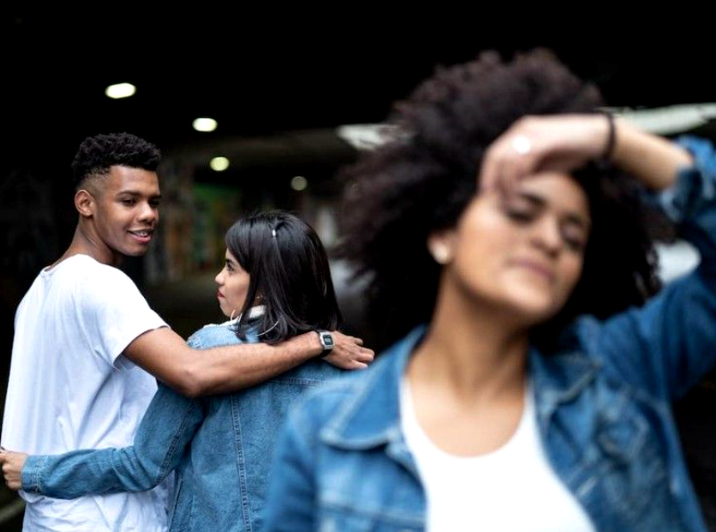 Astro : Ce signe du zodiaque rêve d'une relation ouverte !