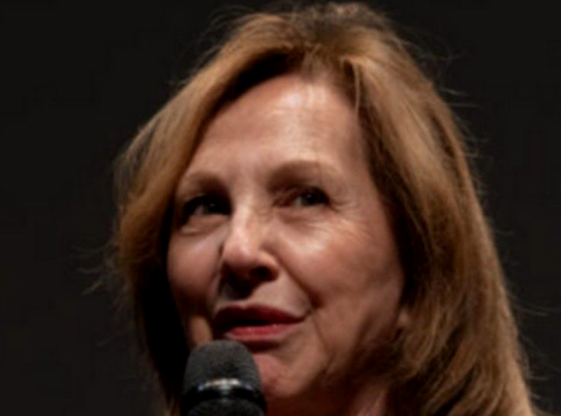 Nathalie Baye nostalgique : l'actrice enchante les internautes avec une photo "hallucinante" de Johnny Hallyday et Sylvie Vartan - du jamais vu !