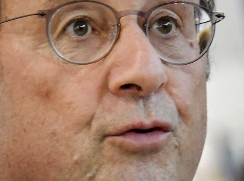 François Hollande est méconnaissable : Ce détail insolite change complètement le visage de l'ancien président de la République !