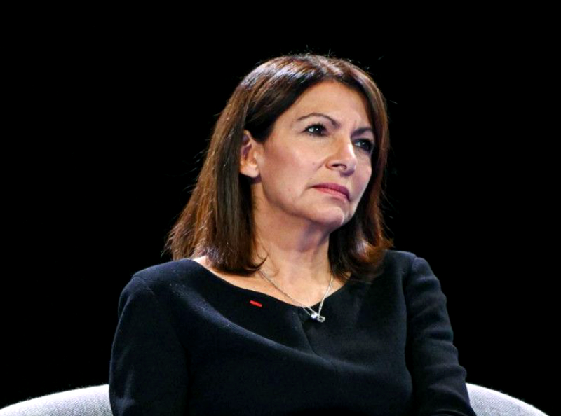Surprise : Anne Hidalgo change soudainement de cap... Mais que s'est-il passé ?