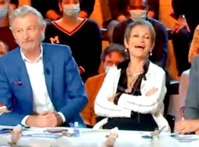 "C'est pas parce que t'est arrogante, que ..." Gilles Verdez und eine Kolumnistin tauschen sich bei TPMP aus.