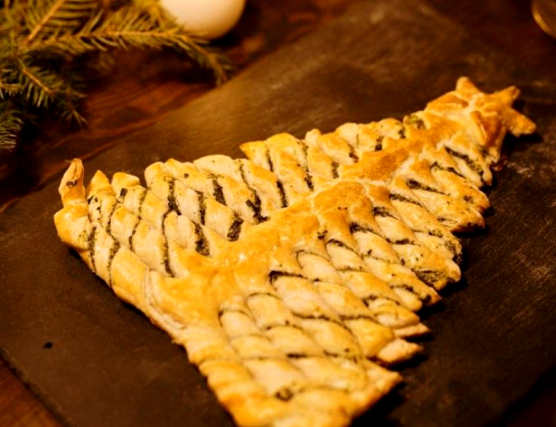 Sapin de Noël en pâte feuilletée : la recette et les étapes pour un apéritif savoureux