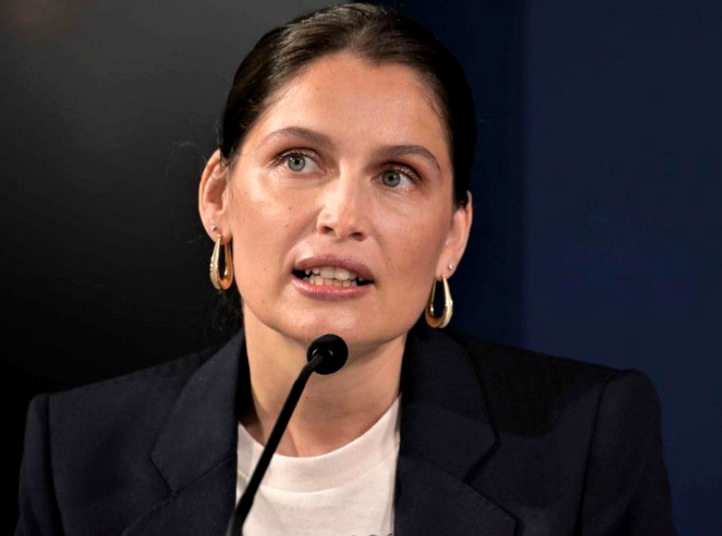 Laetitia Casta déterminée à se présenter aux élections présidentielles de 2022 ? Cette femme politique qu'elle imagine en Marianne !