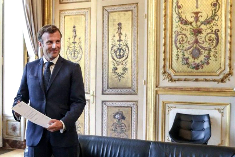 #Macrondestitution, Twitter s'enflamme après les propos virulents d'Emmanuel Macron... Que menace réellement le président de la République ?