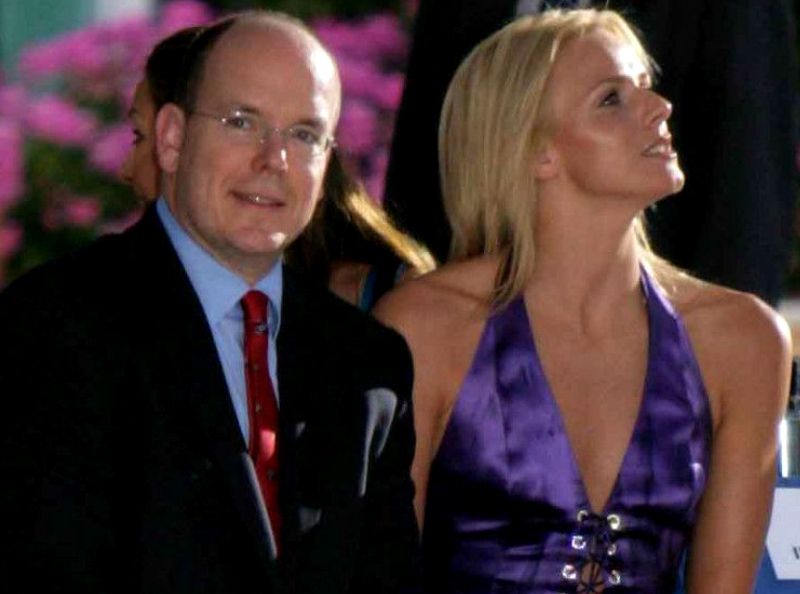 Anniversaire de Charlène : le prince Albert fait le clown dans un clip inédit partagé pour sa femme !