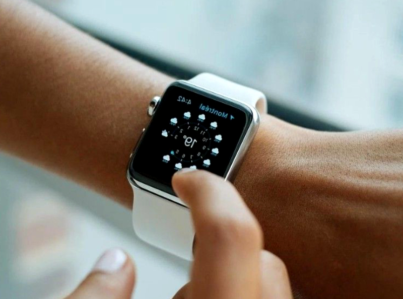 C'est la concurrente de l'Apple Watch que Lidl s'apprête à proposer pour moins de 30 euros - et c'est incroyable !