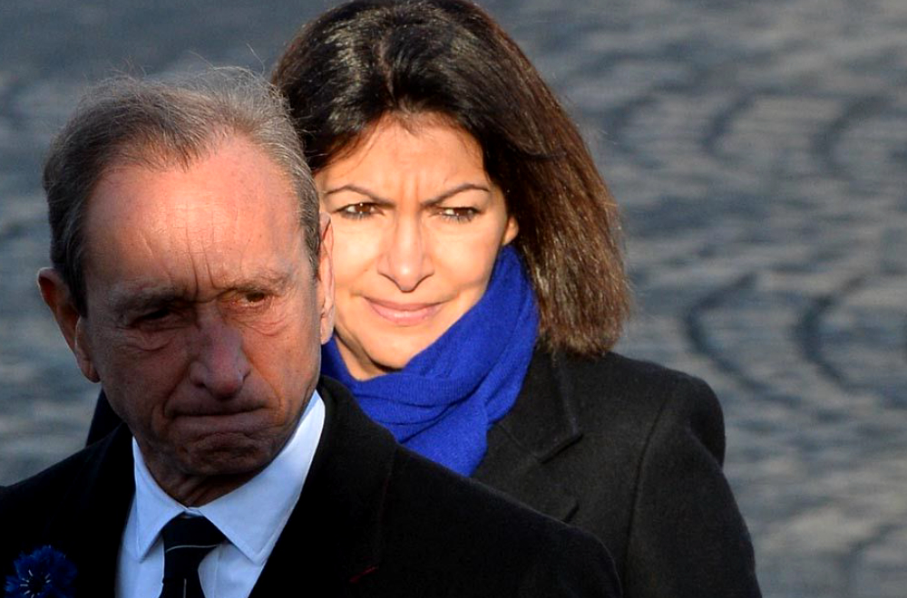 Coup dur pour Anne Hidalgo, à deux mois de l'élection présidentielle : Elle est lâchée par Bertrand Delanoë, son mentor en politique, qui est "dubitatif" et "fâché à mort" !