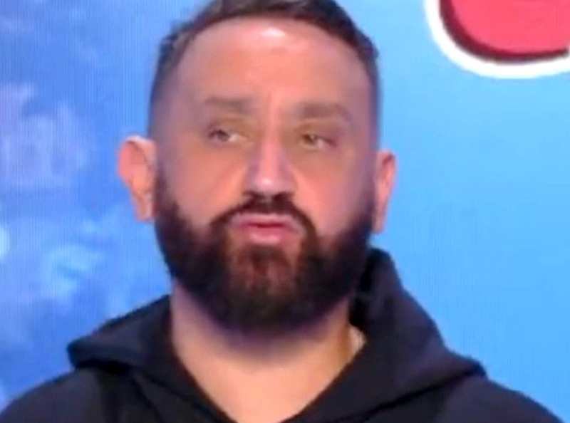 Affaire Jean-Jacques Bourdin : l'animateur Cyril Hanouna révèle en plein milieu de l'émission que son nom a été utilisé pour obtenir des photos nues !