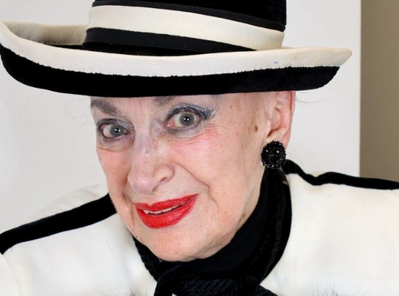 "Vous me trouverez bientôt au cimetière" : Geneviève de Fontenay dévastée et en dépression ? L'ex-patronne du comité Miss France fait des aveux inquiétants