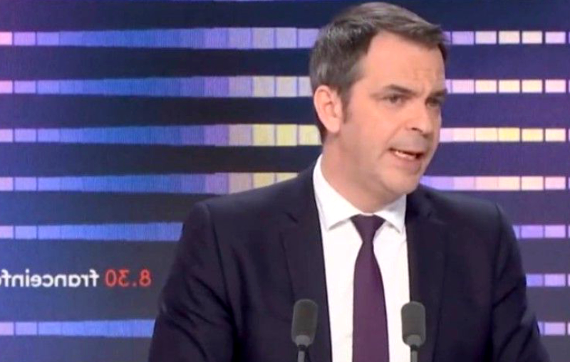 Covid-19 : Mauvaise nouvelle, le ministre de la Santé Olivier Véran annonce les trois critères obligatoires pour pouvoir mettre fin au carnet de vaccination.