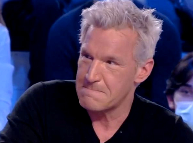 Benjamin Castaldi : il va dévoiler cette nouvelle couleur de cheveux improbable dans "TPMP" !