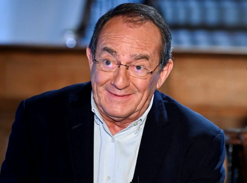Jean-Pierre Pernaut atteint d'un cancer : ses collègues de LCI rompent le silence sur l'absence du journaliste et confient leur inquiétude