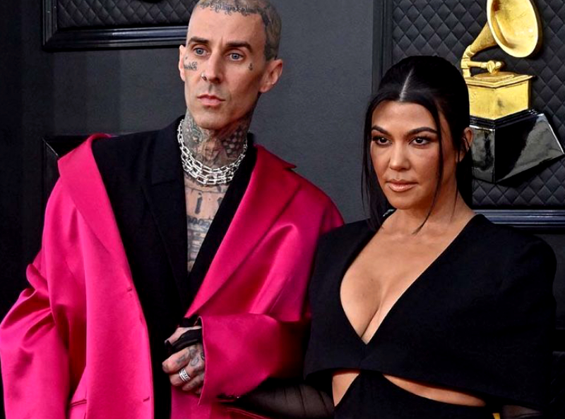 Kourtney Kardashian et Travis Barker : des photos inattendues et complètement folles de leur mariage à Las Vegas