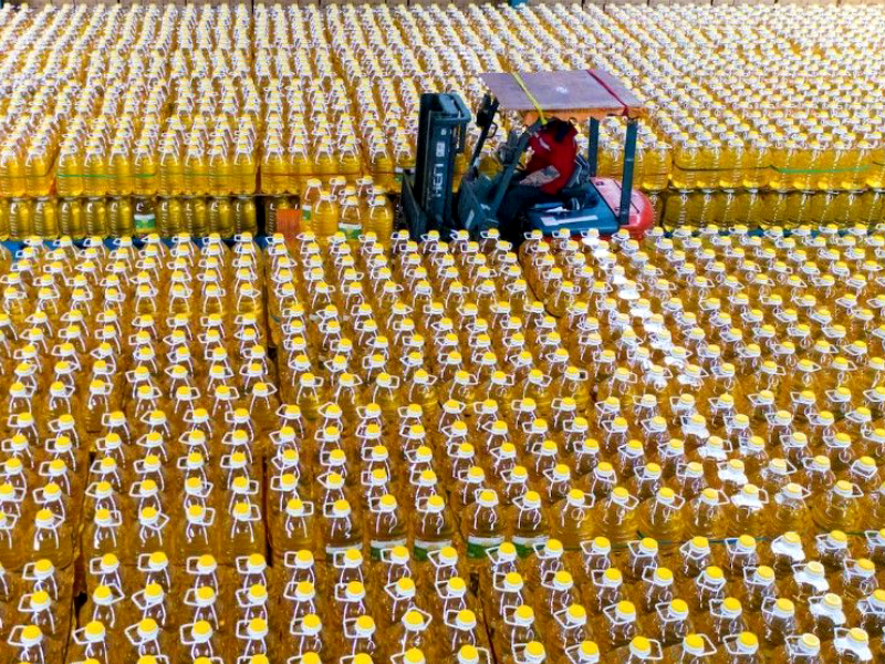 Guerre en Ukraine : après le papier toilette, d'autres produits pourraient manquer, lire la liste