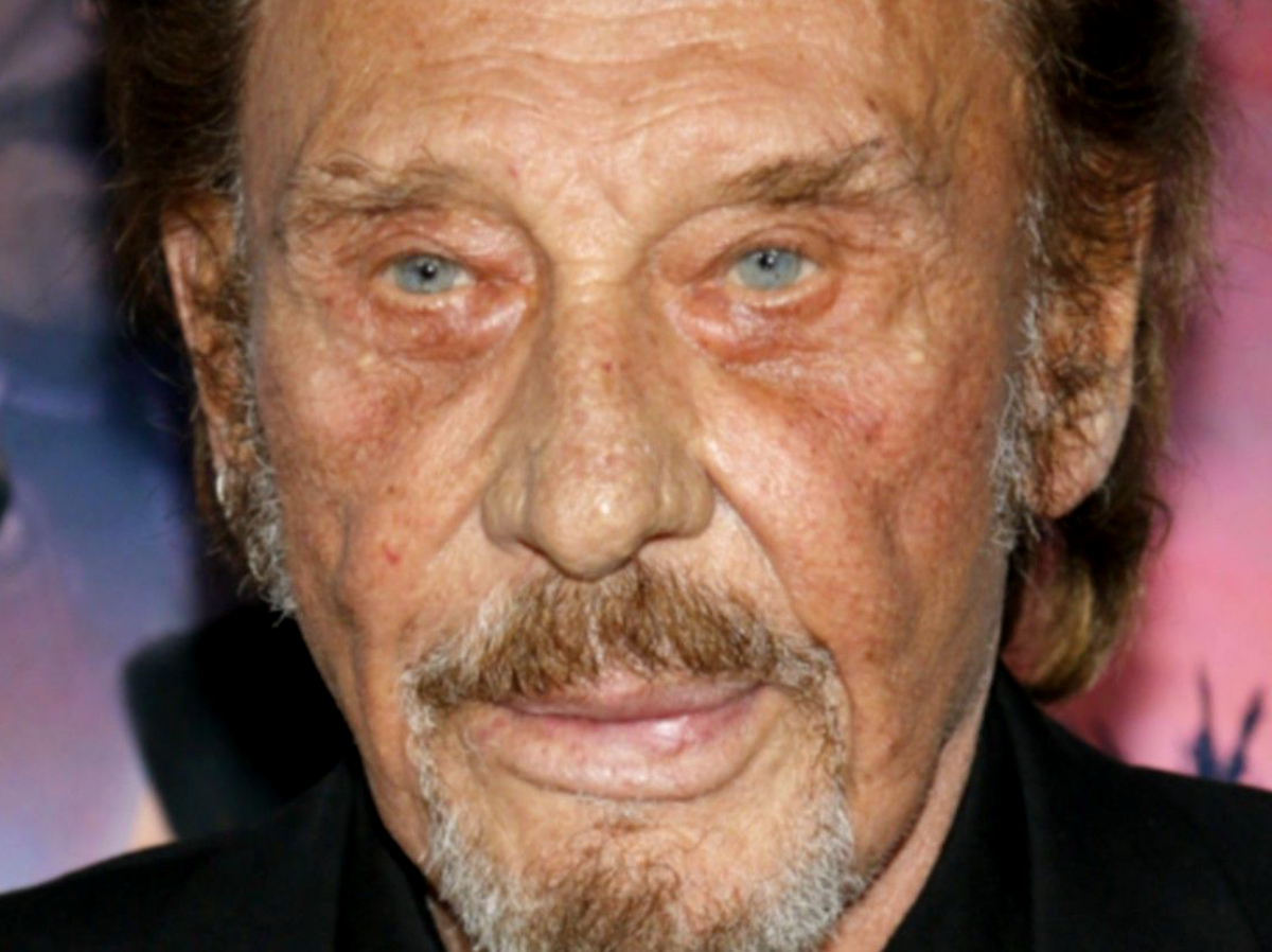 Johnny Hallyday : Claude Lelouch atomisé par un célèbre cinéaste pour avoir ... immortalisé les funérailles du rocker !