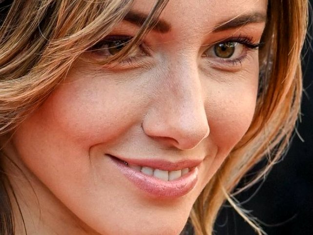 Matthieu Delormeau / Delphine Wespiser - un chroniqueur de "TPMP3" démolit l'ancienne Miss France : "Si les gens savaient...