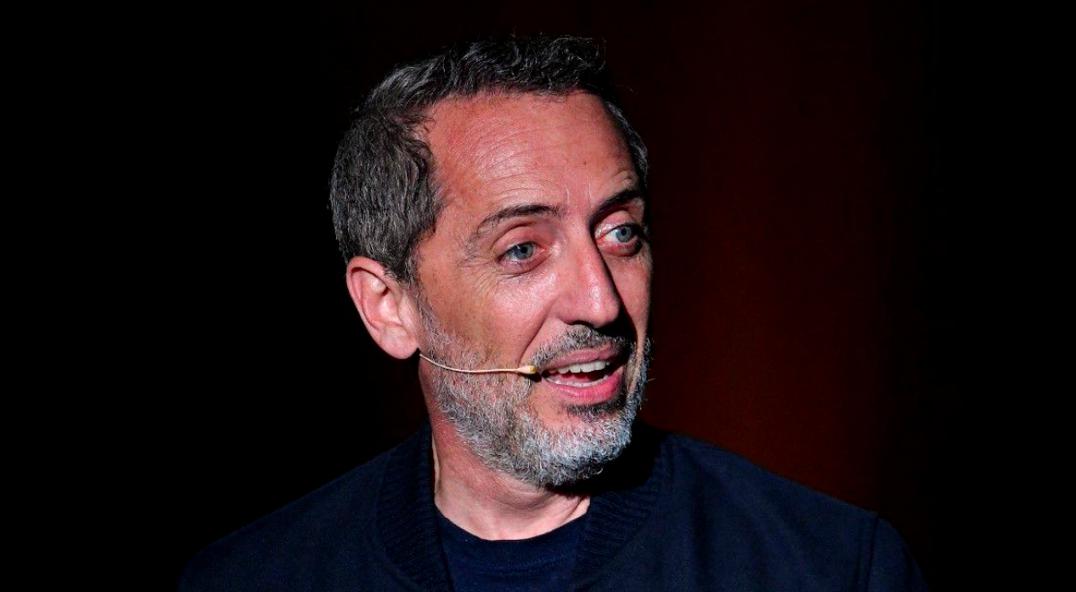 "Gad Elmaleh s'est attaqué à deux chroniqueurs dans "C à vous".